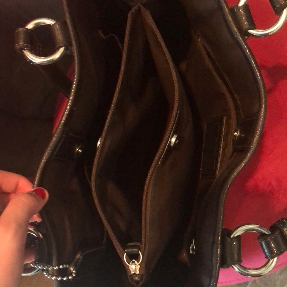 Authentic Coach Signature Purse - Picture 5 of 8